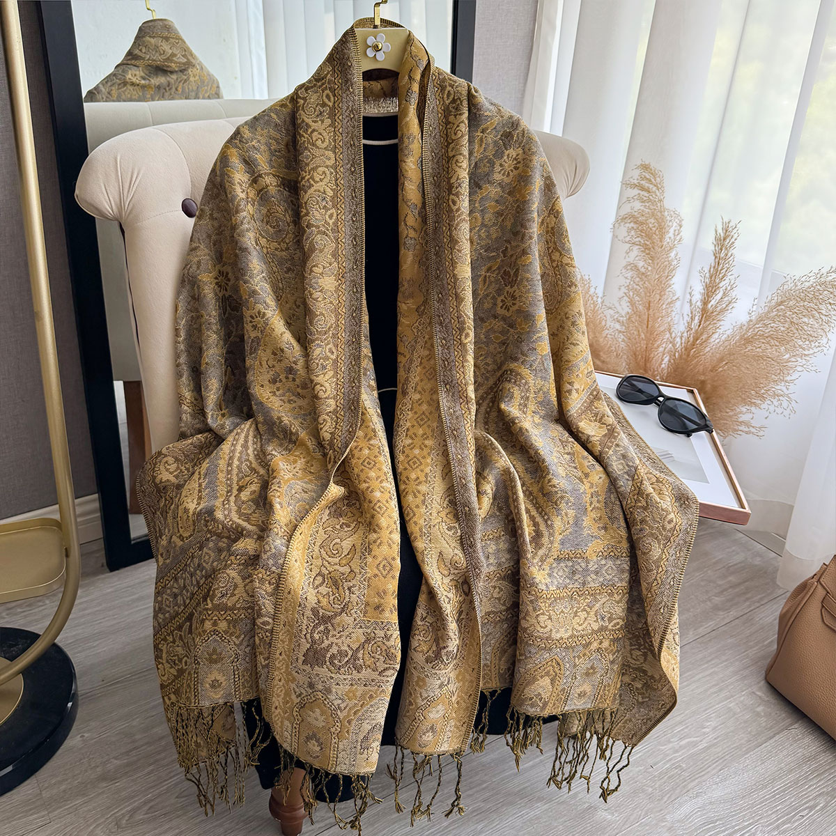 Woven Scarf Blanket - 2025 شرابة بطانية تصميم العرقية نمط